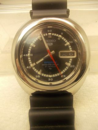 Vintage,  " Seiko 5 " 21 Jewel Automatic Watch,  Sports,  Rare,  7019 - 7050,  Japan