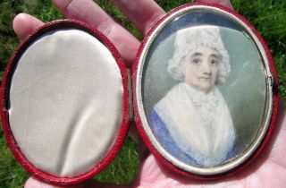 Fine Antique Portrait Miniature Lady Circle Of Engleheart 18c Red Oval Case