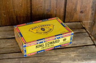 Vintage King Edward Imperial Cigars Box