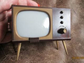 Vintage Salt & Pepper Shakers Plastic Old Tv Television Turn Knob Lift Shakers