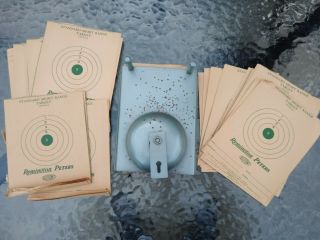 Vintage Crosman Bell Ringing Target Model 200 & Remington Target Sheets W/box