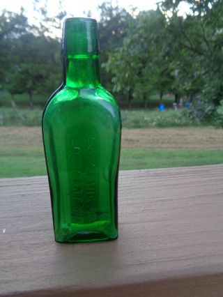 Vintage Emerald Green Medicine Bottle,  Gargling Oil,  Lockport,  N.  Y.