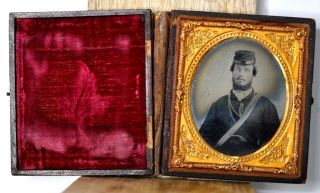 Antique Tin Type Civil War Photo Soldier Seated With Gun Kepi