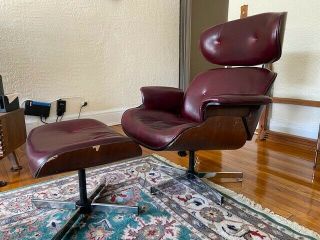 Mid Century Modern Lounge Chair And Ottoman By Selig Eames Style