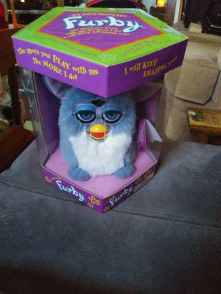 Vintage 1999 Model 70 - 800 Blue White With Pink Hair Furby