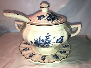 Vintage Blue & White Roses China Soup Tureen Underplate & Ladle