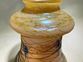 Antique Scarce Quezal Gold Threaded Hearts/Vines Aurene Glass Lamp Shade 3