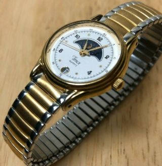 Vintage Timex Lady Gold Tone Moon Phase Analog Quartz Watch Hour Date Batter