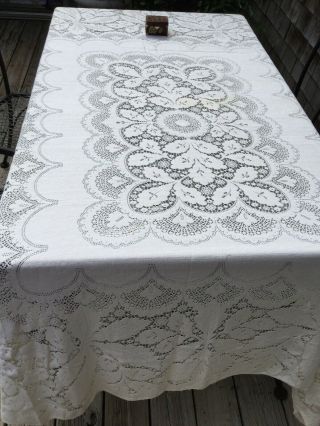 Vintage Cotton Quaker Lace Tablecloth 67 X 78 In Exotic Flowers Picot Trim