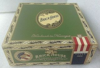 Green Brick House - Corona Larga - Double Connecticut - Wood Cigar Box 6 - 1/4x46