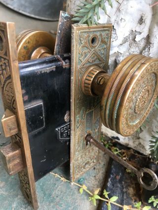 Antique Set EASTLAKE VICTORIAN AESTHETIC Backplates Door Knob Mortise Lock w Key 2