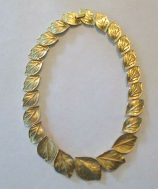 Vintage Signed Trifari Gold Toned Textured Leaf Necklace