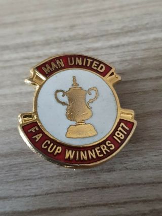 Vintage 1977 Fa Cup Winners Manchester United Badge Coffer Style Man Utd Badge