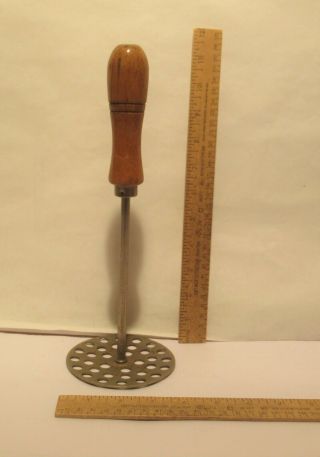 ROUND Disc with HOLES POTATO MASHER - Wooden Handle - vintage utensil 3