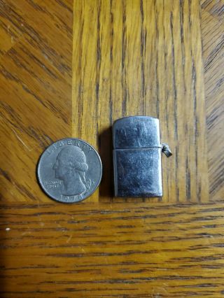 Vintage Tiny Mini Zip Silver Tone Flip Top Style Lighter Keychain