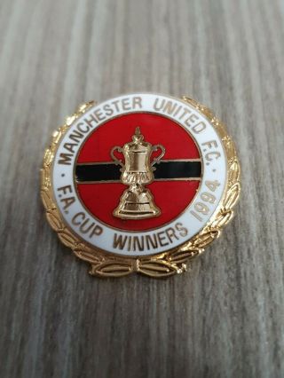 Vintage 1994 Fa Cup Winners Manchester United Badge Coffer Style Man Utd Badge