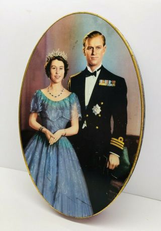 Vintage 1953 Carr & Co.  Queen Elizabeth Ii Coronation Oval Biscuit Tin