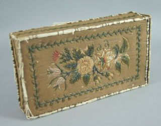 Fine Antique 19c Native American Indian Huron Micmac Moosehair Embroidered Box