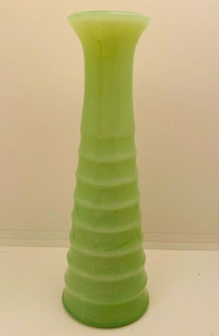 Vintage Jadeite Green Glass Vase Ribbed Depression Era Jeannette 6 1/4 " Tall
