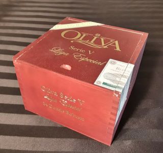 Oliva Serie V Liga Especial Double Robusto Red Wooden Cigar Box Slide Top