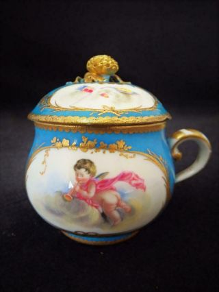 Antique Sevres Paris Porcelain France Hand Painted Lidded Chocolate Cup 1800