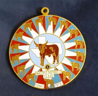 Vintage 2.  5 " Brass Enameled Lions Club Pin Pendant " Texas Hawaii 1976 "