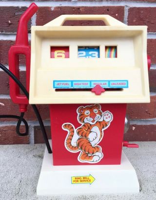 Vintage Toy Gas Pump Service Filling Station With Tiger And Bell