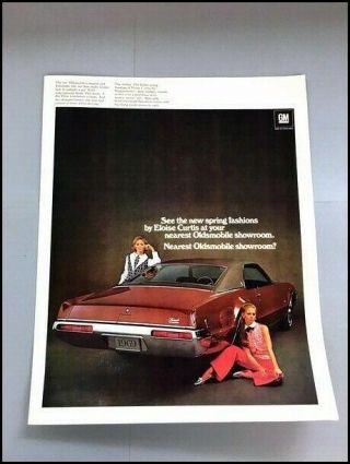 1969 Oldsmobile Ninety - Eight And Toronado Vintage Car Sales Brochure Folder