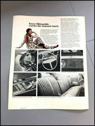 1969 Oldsmobile Ninety - Eight and Toronado Vintage Car Sales Brochure Folder 3