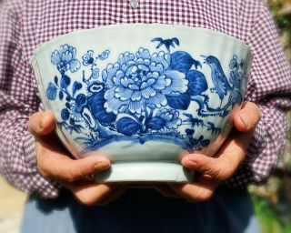 Kangxi Chinese Antique Porcelain Blue And White Huge Bowl With Bird 18th Century