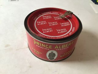 Good Vintage Prince Albert 7 Oz.  Crimp Cut Smoking Tobacco Advertising Tin