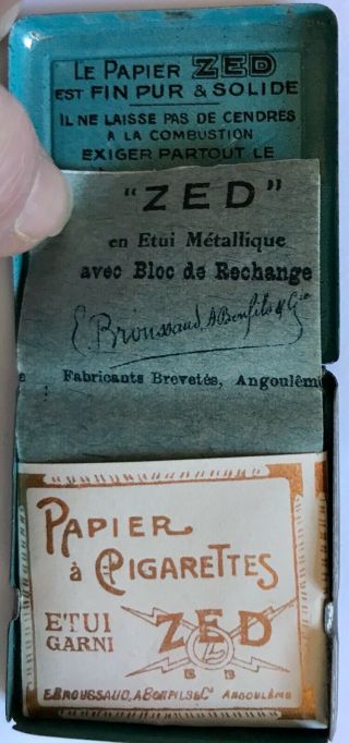 Zed - Ca.  1900 E Broussaud Papier A Cigarette Rolling Papers In Tin Box