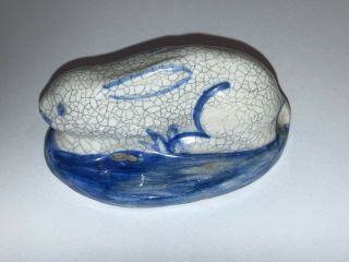 DEDHAM POTTERY VERY RARE Antique Sm Crouching Bunny PAPERWEIGHT Signed 2