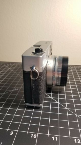 Canon Canonet 35mm Vintage Rangefinder Camera w/45mm f1.  9 Lens As - Is 2