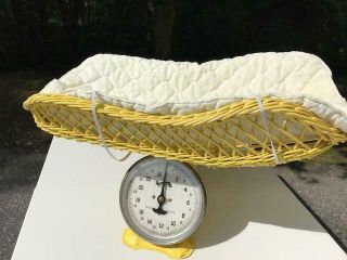 Vintage Jay - Bee Baby Scale With Wicker Basker Yellow