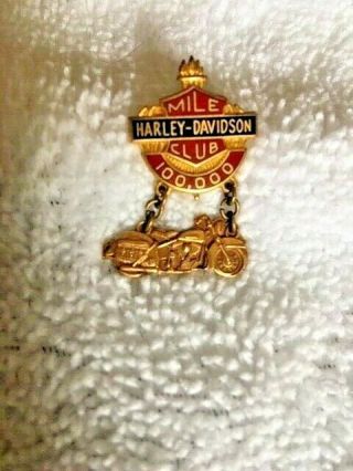 Very Rare Vintage Harley Davidson 100,  000 Mile Club Pin - 1940 