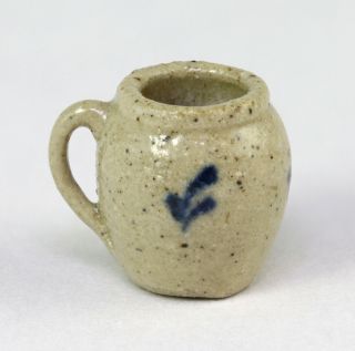Jane Graber stoneware mug,  1985,  dollhouse miniature,  IGMA artisan,  pottery 1:12 2