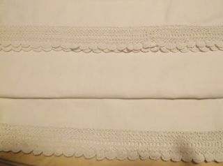 2 Vintage Pillowcases With Hand Crocheted Border