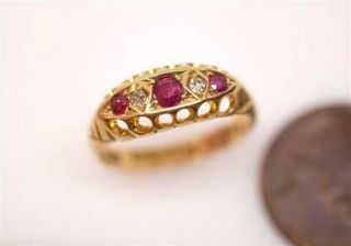 Antique Edwardian English 18k Gold Ruby & Diamond 5 Stone Ring C1912