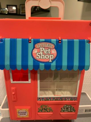 Vintage Littlest Pet Shop Carrying Case With 9 Pets Dogs Cats Cages Accessories