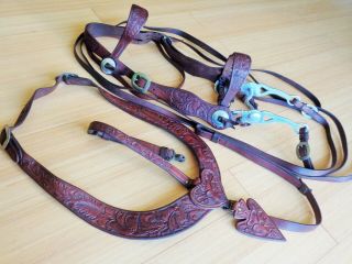 Outstanding Quality Vintage Antique Tooled Leather Bridle & Breast Collar Set Nr