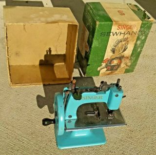 Antique Singer Model 20 Sewhandy Toy Small Sewing Machine Box