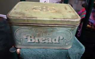 Vintage 1970s Tin Wheat Heart Metal Bread Box 14in X 10in X 7.  5in