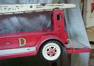 Vintage Tonka TFD No.  5 Aerial Ladder Fire Truck Pressed Steel 2