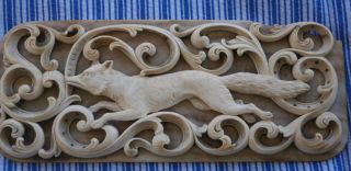 Fine Victorian Black Forest Carved Plaque Of A Running Fox Within Scrolls