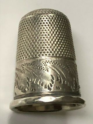Vintage Antique? Solid Silver Leaf Engraved Thimble Sewing Crafts