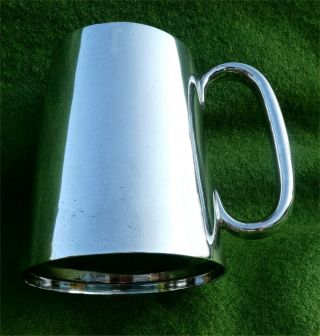 Large (pint) English Sterling Silver Tankard - Birmingham 1928 - 8.  90 Ozt (277g)