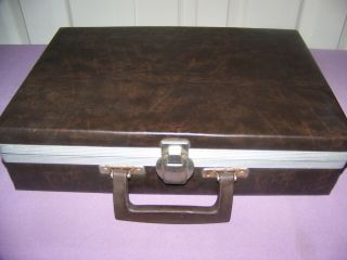 Vintage Savoy 30 Cassette Tape Storage & Carrying Case Brown Faux Leather