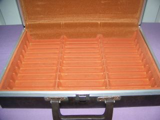 Vintage Savoy 30 Cassette Tape Storage & Carrying Case Brown Faux Leather 3