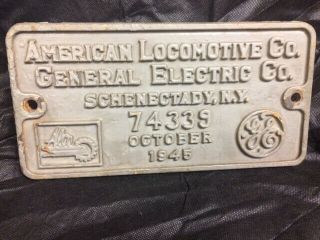 Alco American Locomotive Co.  General Electric Co.  Builders Train Plate 1945